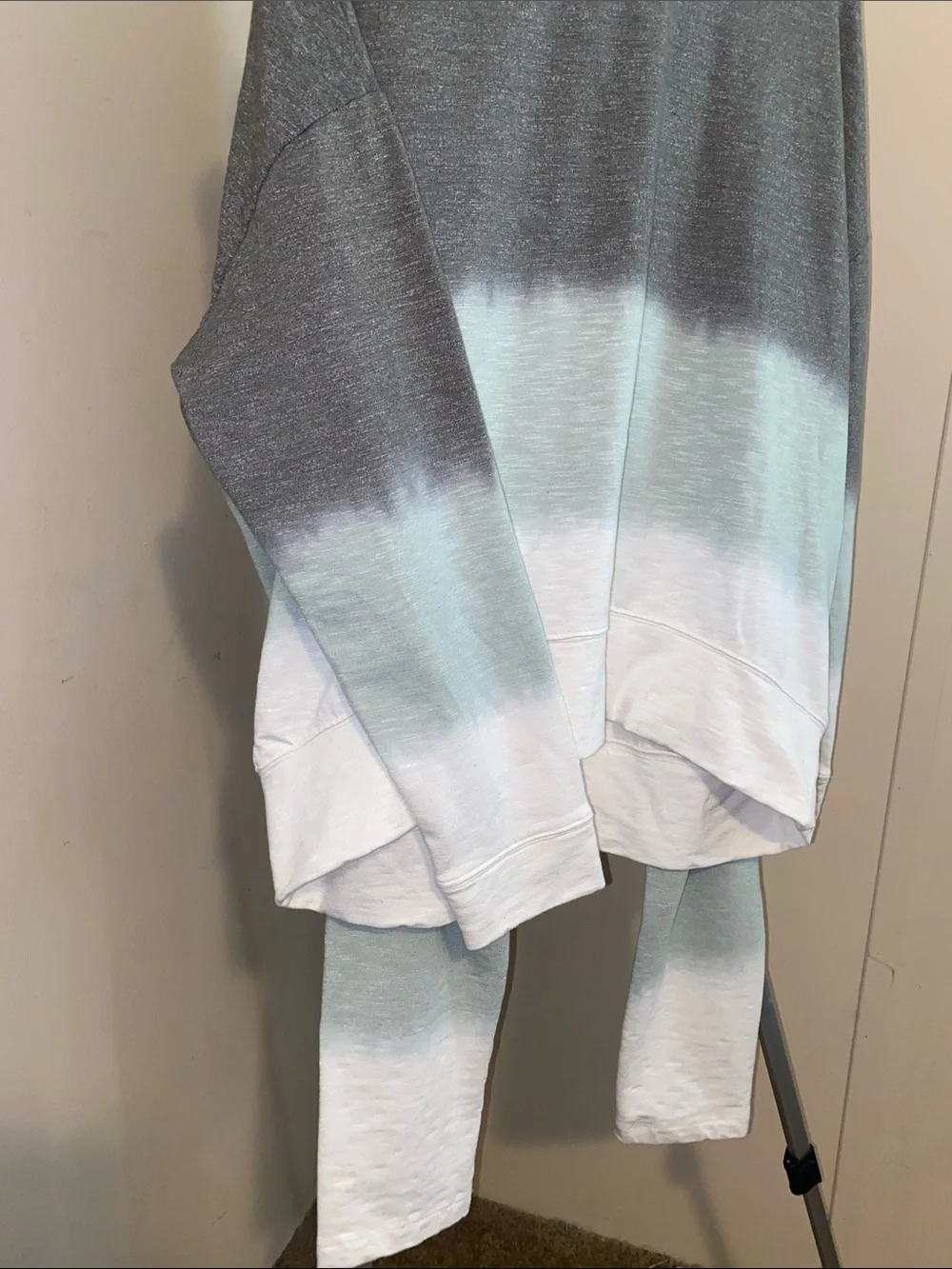 Secret Treasures Gray and White Ombre Crewneck Sweater and Matching Bottoms - Picture 4 of 8